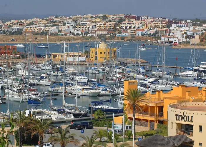 A 500 M De La Da Rocha Apartment